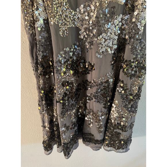 Abercrombie & Fitch charcoal grey sequin dress - Picture 4 of 6